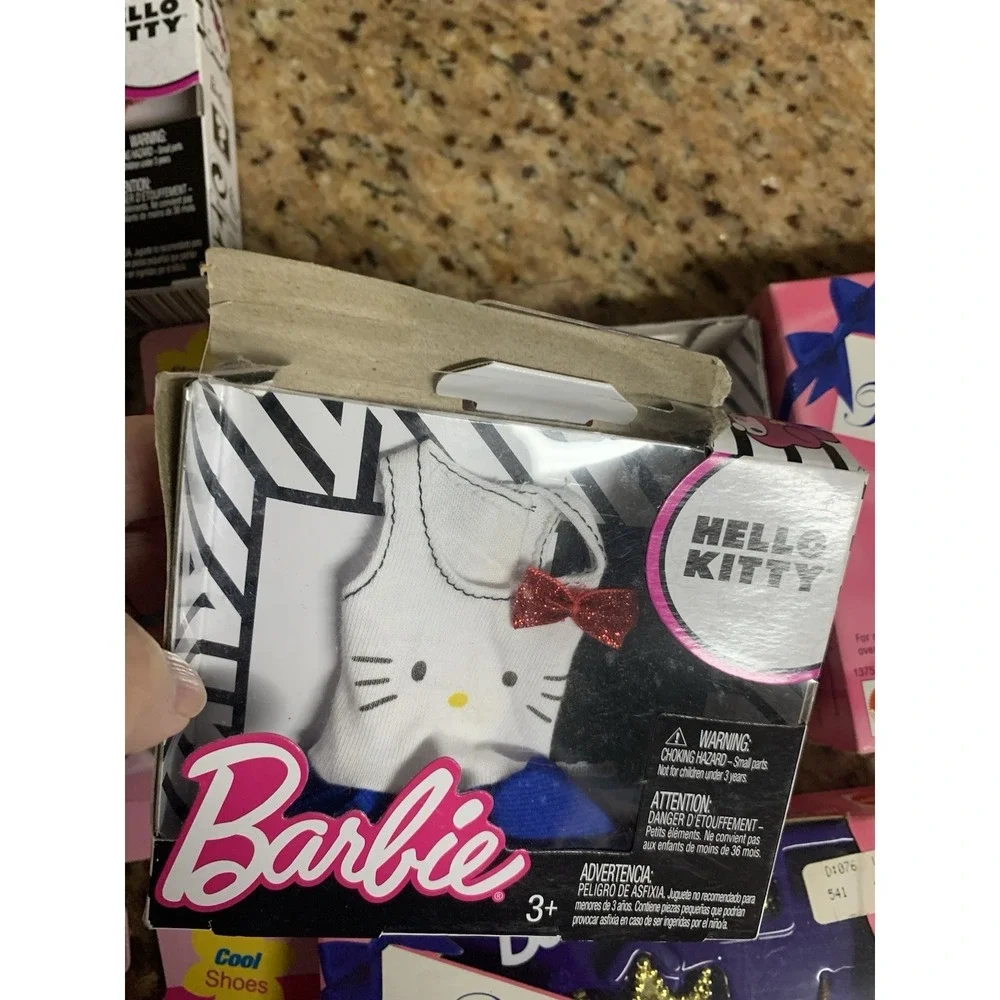 Mattel shoe box shown